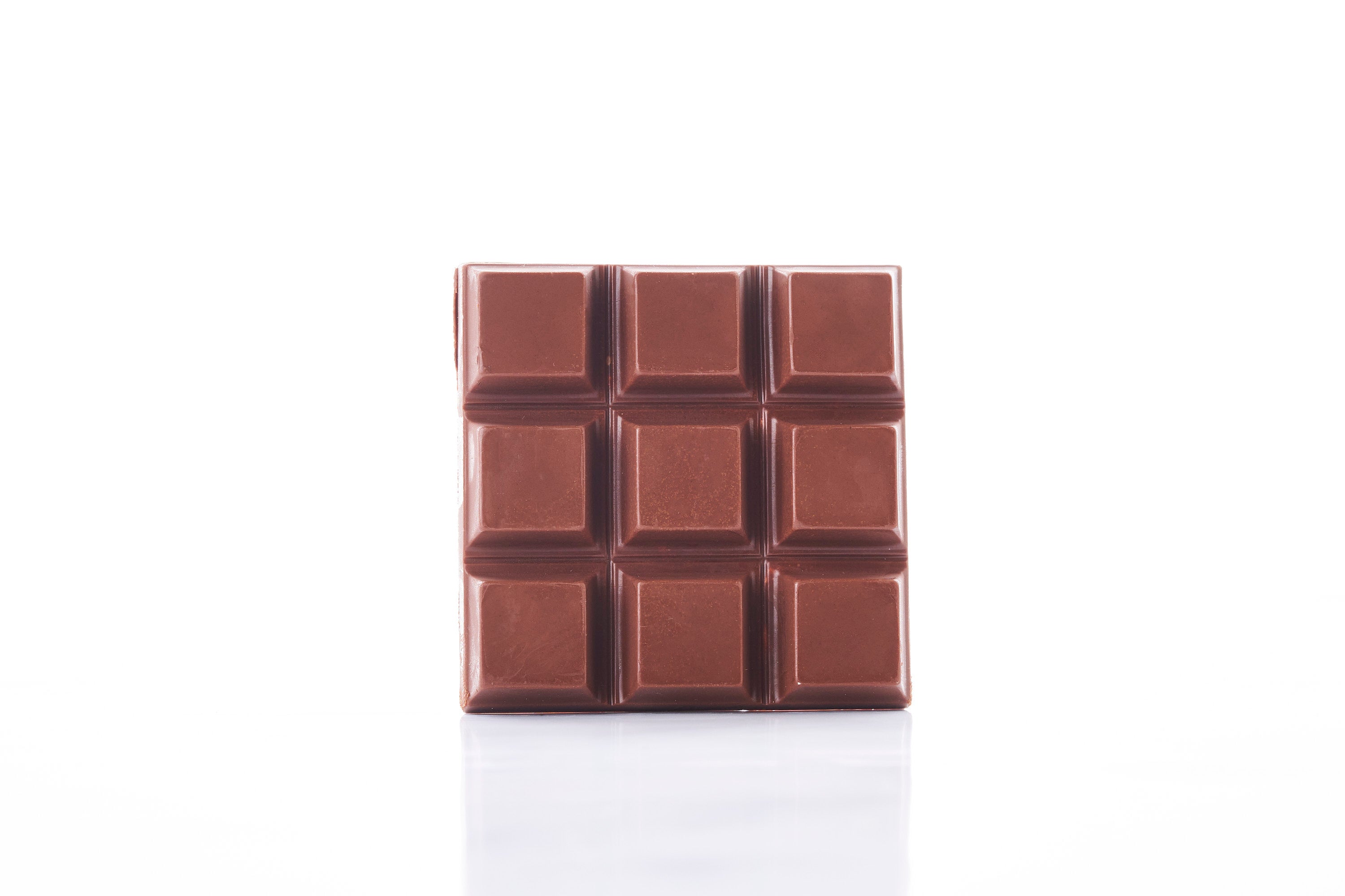 Chocolate de Leche con Almendras y Sal